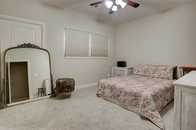 Foto del edificio - 5211 Eigel St