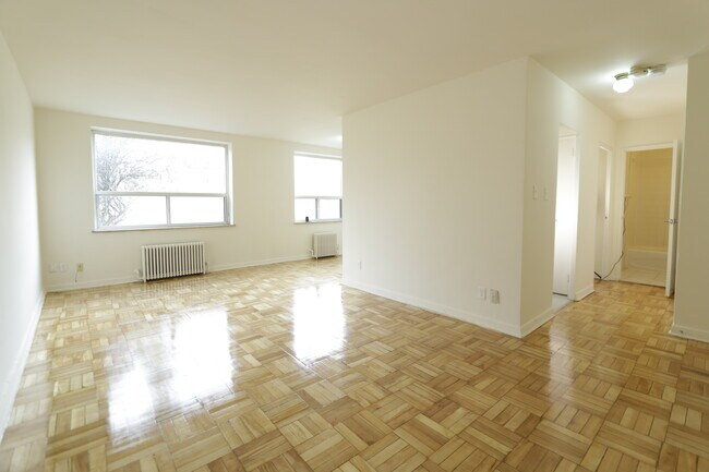 Photo du bâtiment - Deepwood Apartments