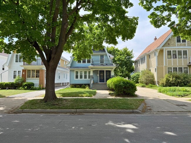Building Photo - 2157 N 65th St