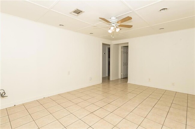 Building Photo - 39461 Spruce St