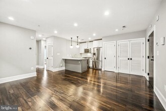 Building Photo - 1514 8th St NW