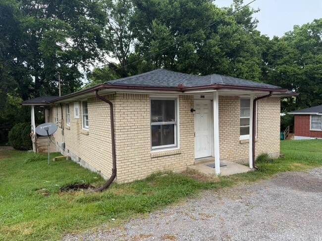 Building Photo - 622 Bixler Ave