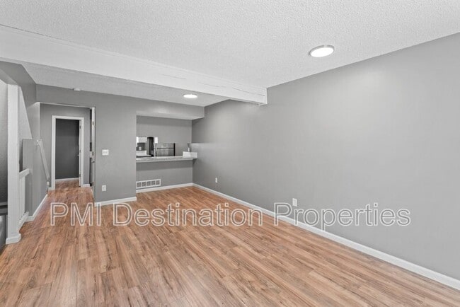 Building Photo - 2902 Eaton St