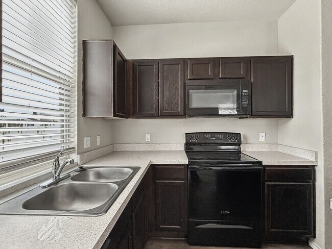 Foto del edificio - Comfortable Southside Home Near Shopping, Dining & Texas A&M