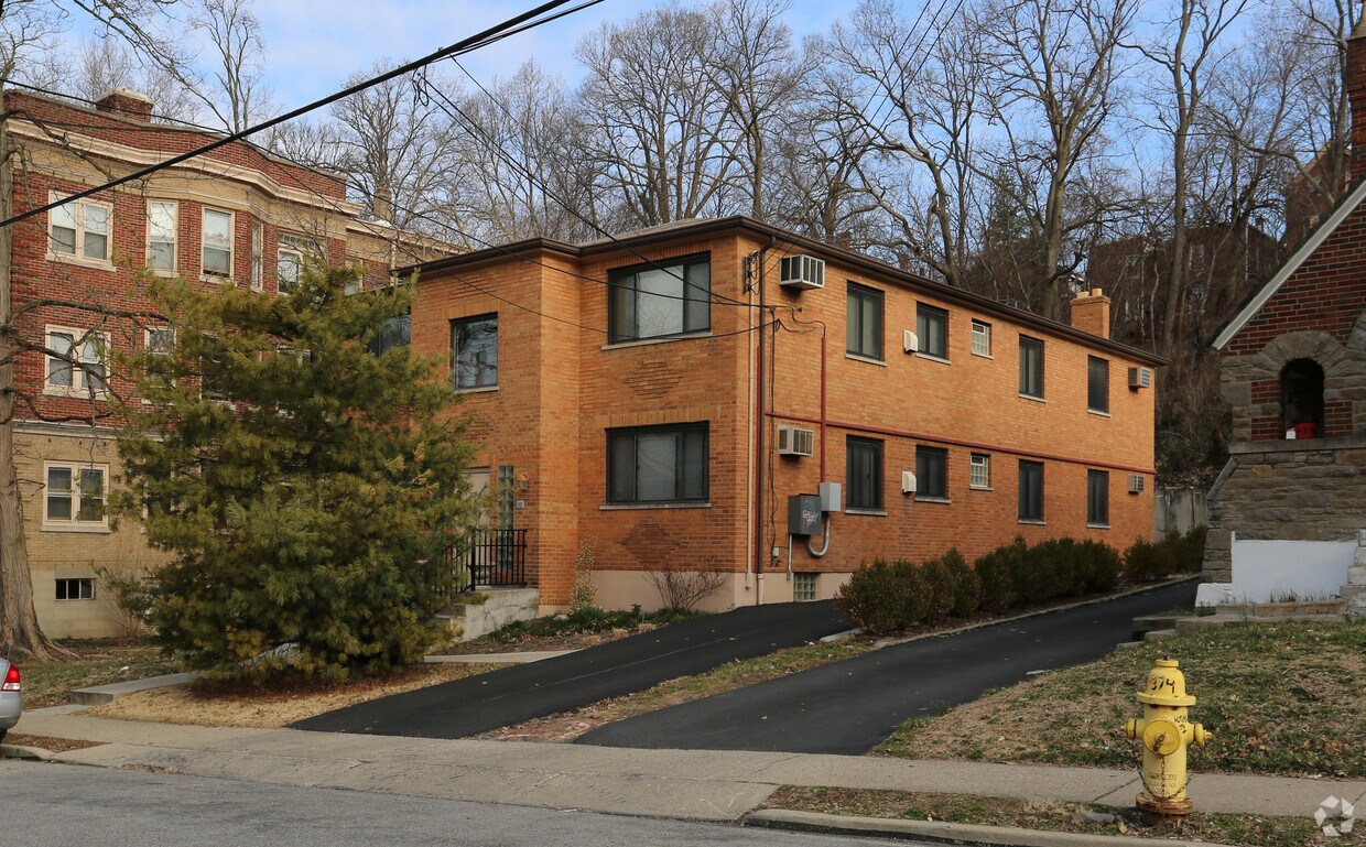 Primary Photo - 376 Probasco St