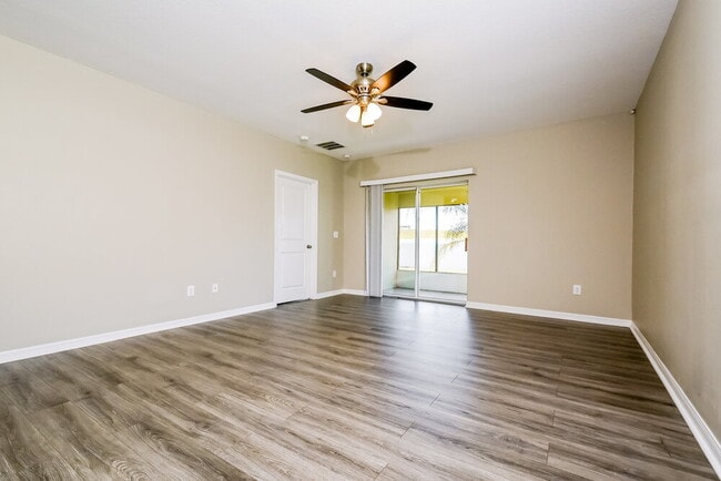Building Photo - 5111 Blue Willow Wy