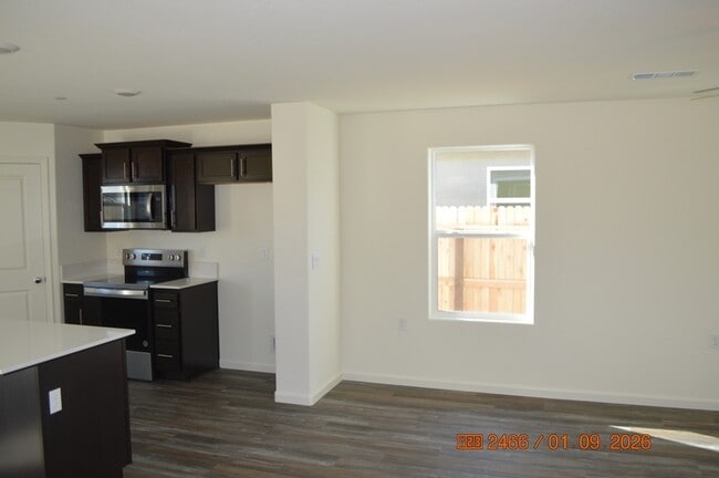 Foto del edificio - 644 Marshall Ln