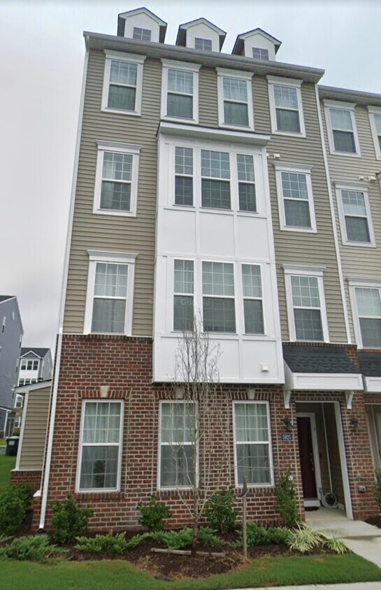 5920 Whitehurst Ln Unit A, Richmond, VA 23227 Condo for Rent in