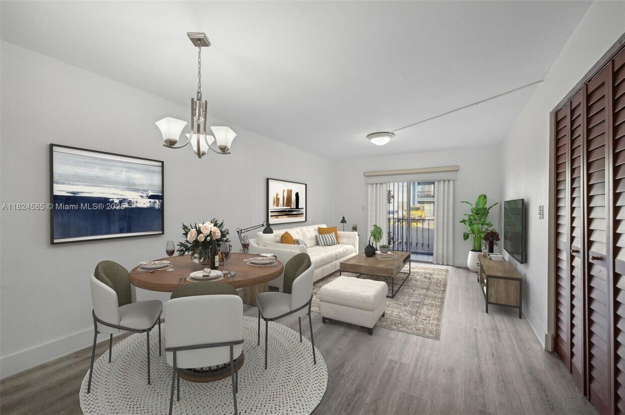 Foto principal - 145 SW 30th Ct