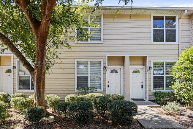 Building Photo - Just Reduced!! Close to UF Two Story Townhouse