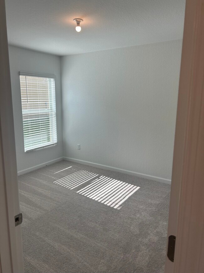 Tercer dormitorio - 4209 Longmour Ln