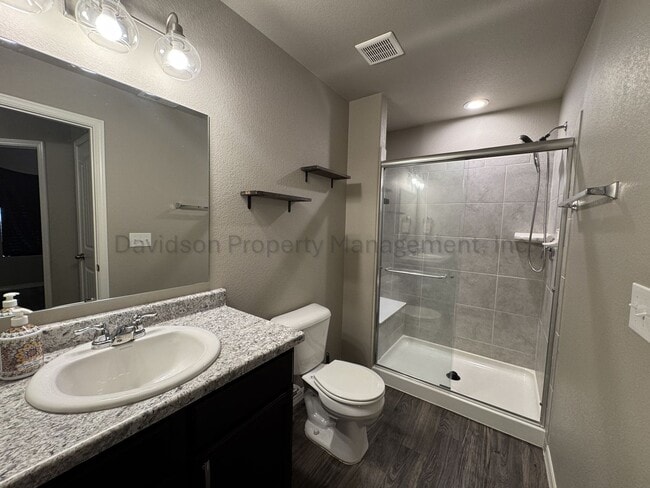 Photo - 10701 Traders Pkwy House