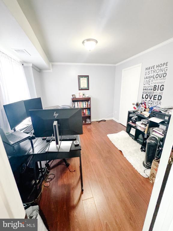 Foto del edificio - 4333 Cedarlake Ct