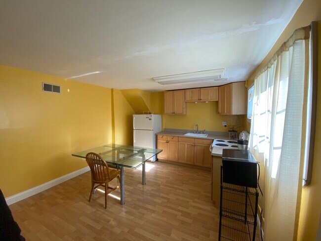 Foto del edificio - 181 Forest Side Ave