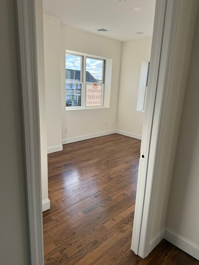 Foto del edificio - 272 Broadway