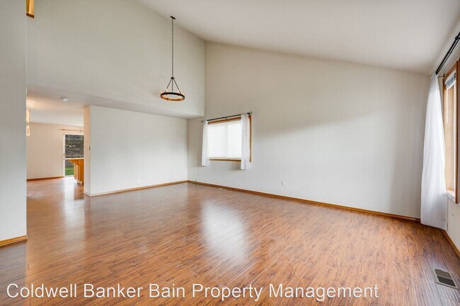 Foto del edificio - 4 br, 2.5 bath House - 3208 S. 272nd Place