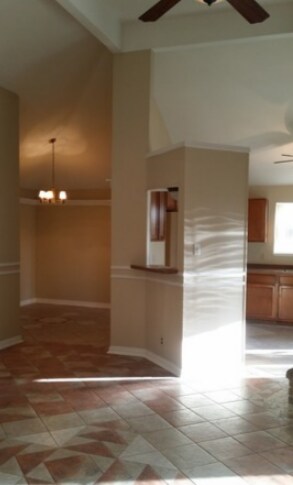 Foto del edificio - 7808 Forest Ranch
