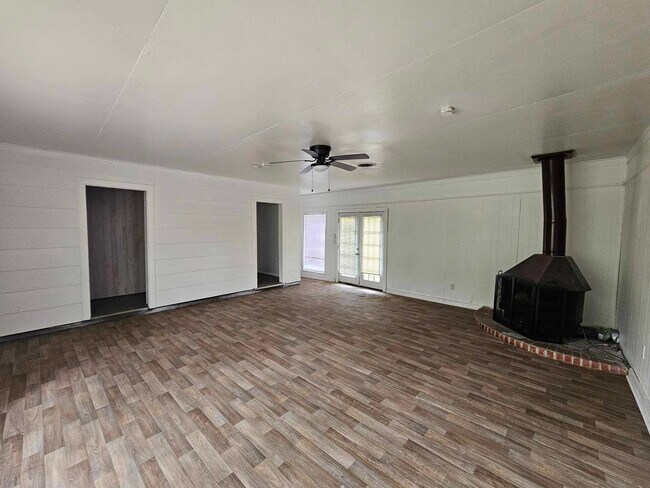 Foto del edificio - 1776 Shady Ln Dr