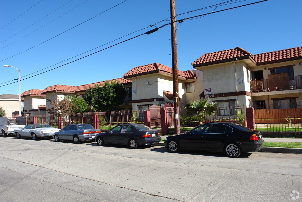 Foto del edificio - Burnet Apartments
