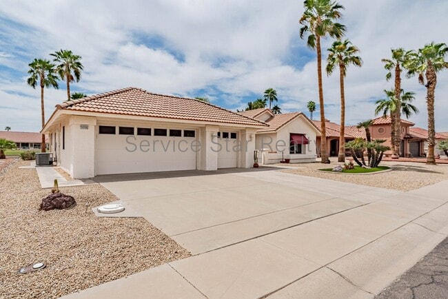 Building Photo - 20206 N Meadowood Dr