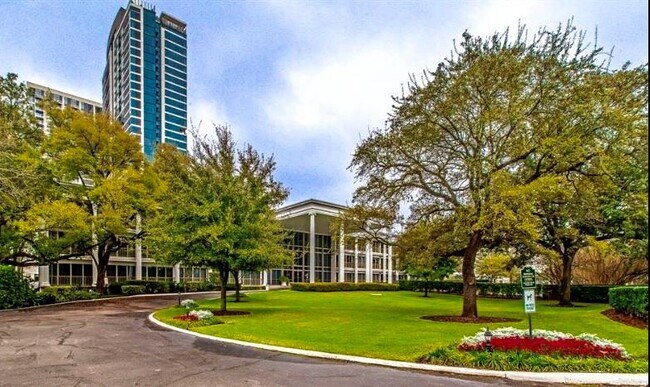 Foto del edificio - 5050 Ambassador Way