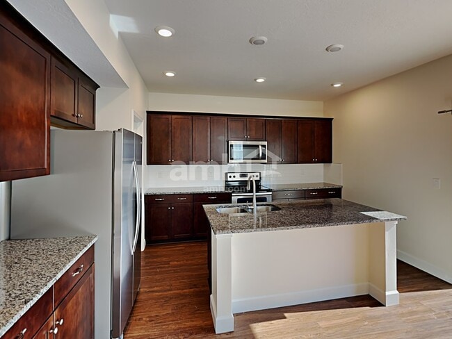 Building Photo - 2368 E Tumbleweed Rd