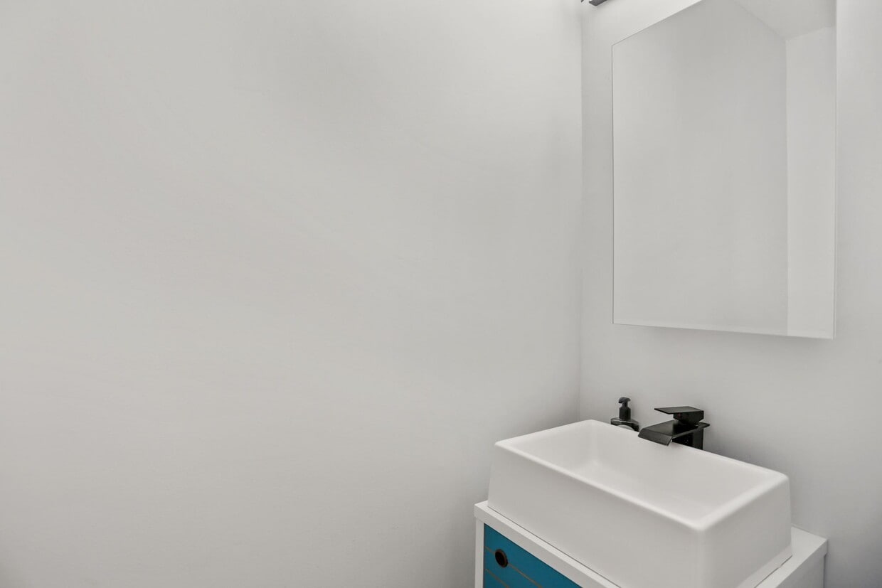 Photo - 4910 Sargent Rd NE (Washington, DC)