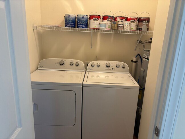 Foto del edificio - 2073 Silvercrest Dr