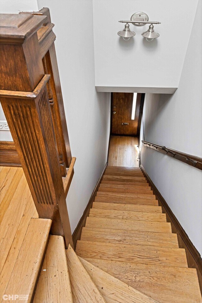 Foto del edificio - 3753 N Southport Ave