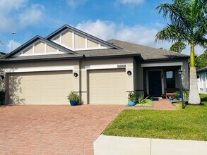Building Photo - 15321 Mille Fiore Blvd