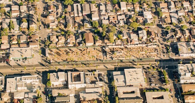 Aerial - Harbor Yard Apartments