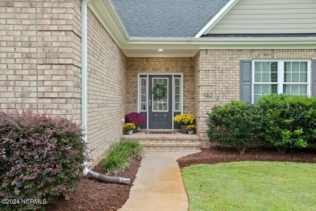 Foto del edificio - 162 Mansfield Court