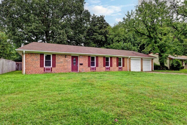 Building Photo - Spacious brick Rancher