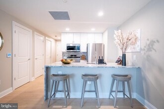 Building Photo - 2301 John F Kennedy Blvd