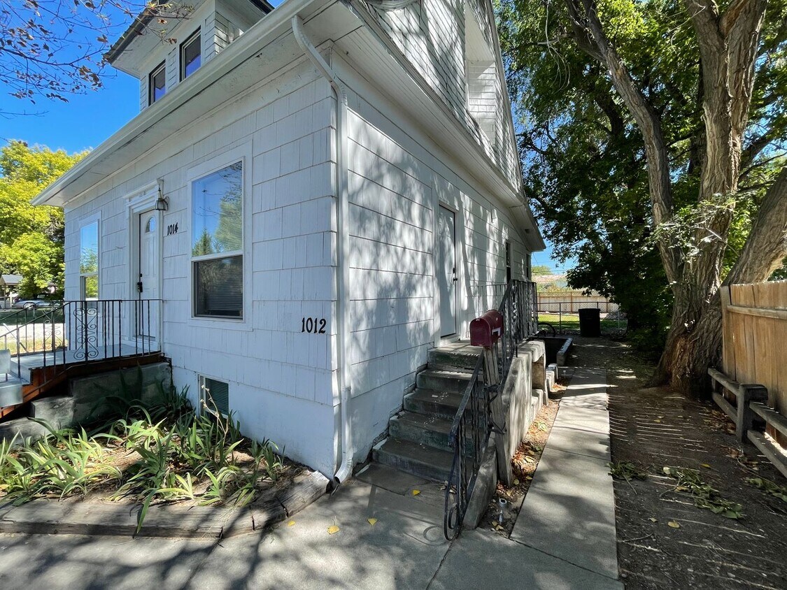 1014 Blaine Ave Unit 1014 1/2 Upper, Idaho Falls, ID 83402 Room for