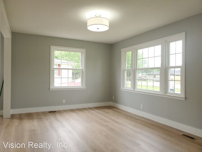 Building Photo - 3 br, 1 bath House - 1444 Glendale Circle