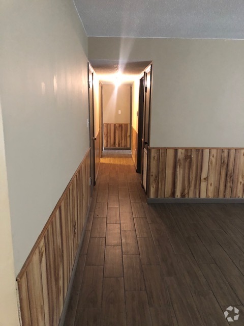 Building Photo - 111 Ada