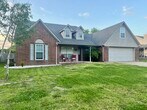 Foto principal - 114 Cypress St