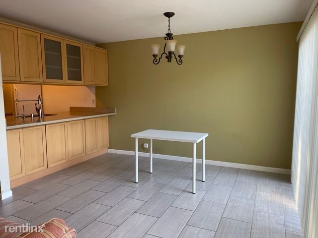 Building Photo - 3890 Lake Woodland Common