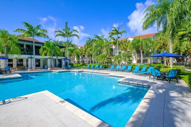 Foto del edificio - 3101 Port Royale Blvd