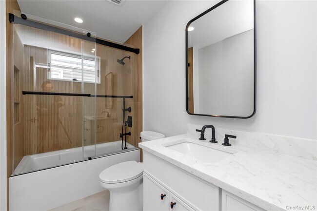 Foto del edificio - 157 Lincoln Ave