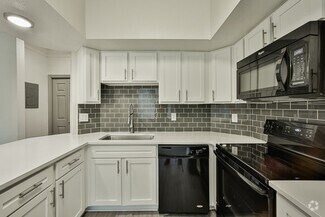 Building Photo - 12592 Whittington Dr