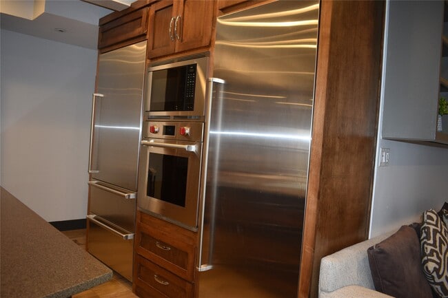 Foto del edificio - 4521 Maple St