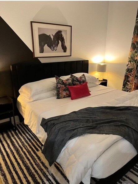 Foto del edificio - 3021 W Tulsa Street