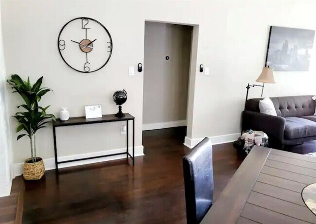Foto del edificio - 5109 Lindsay St