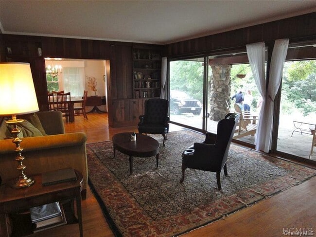 Foto del edificio - 376 Lane Gate Rd