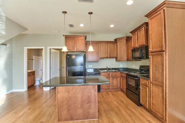 Foto del edificio - 1956 Corvallis Ave