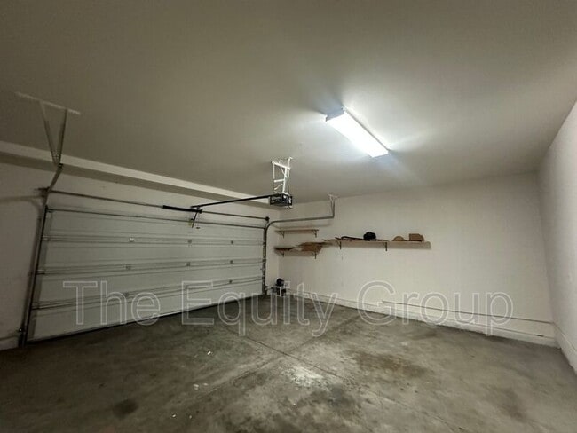 Building Photo - 3842 W Buena Vista Ave