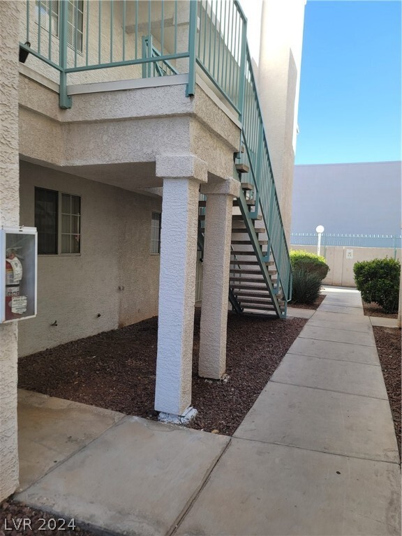 Foto del edificio - 2725 S Nellis Blvd