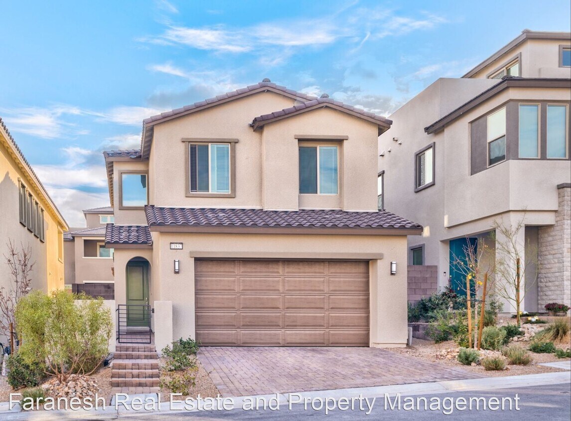 Primary Photo - 3 br, 3 bath House - 11837 Pelican Butte Ave